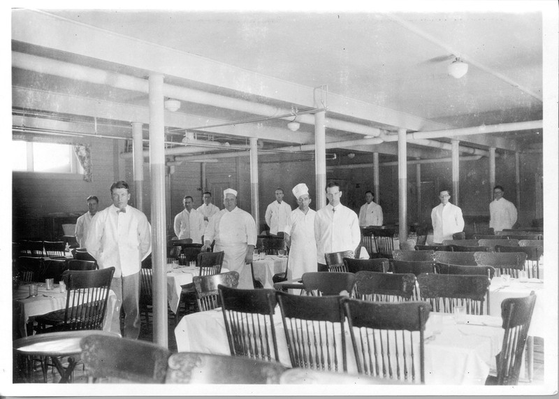Dining room workers at Bates .jpg